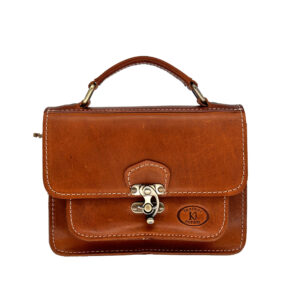 ΣΤ20 | Box-Shaped Leather Bag