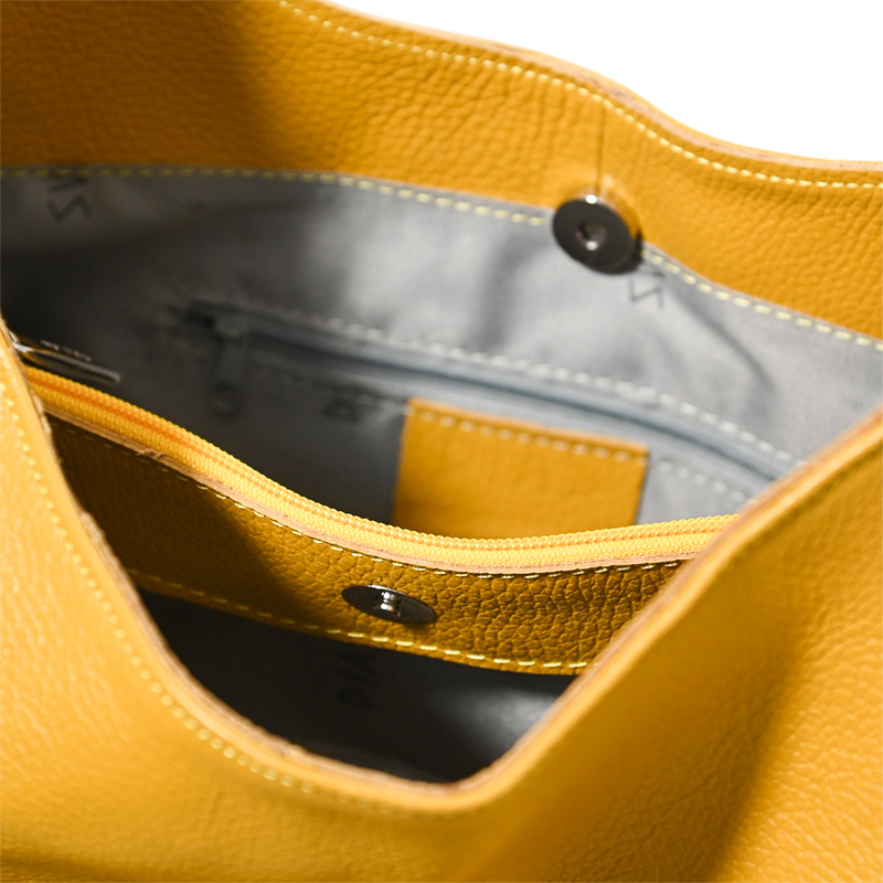 356 | Leather Shoulder Bag with Metal - Image 3
